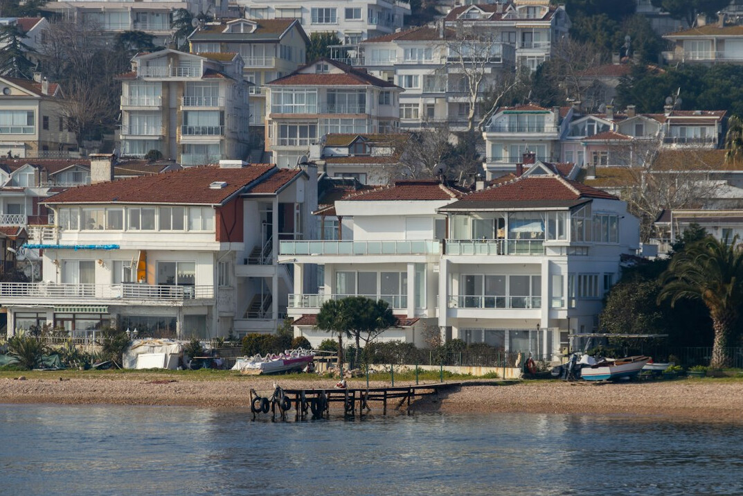 celebrity beach house